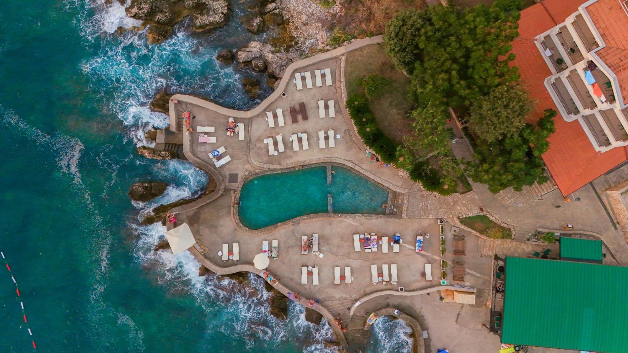 Hotel R Utjeha Exteriér fotografie